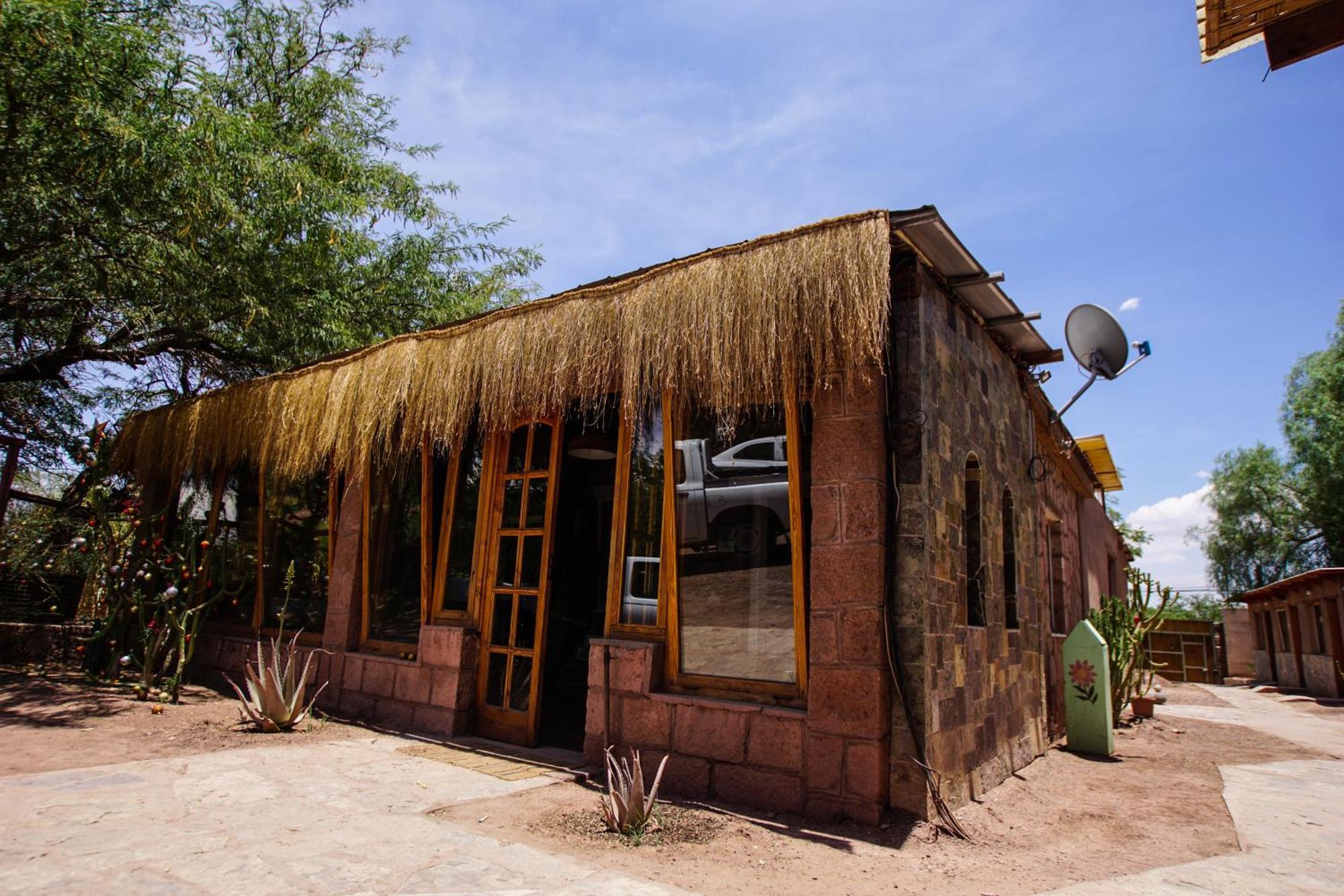 Quinta Adela Bed & Breakfast ซานเปโดร เด อาตากามา ภายนอก รูปภาพ