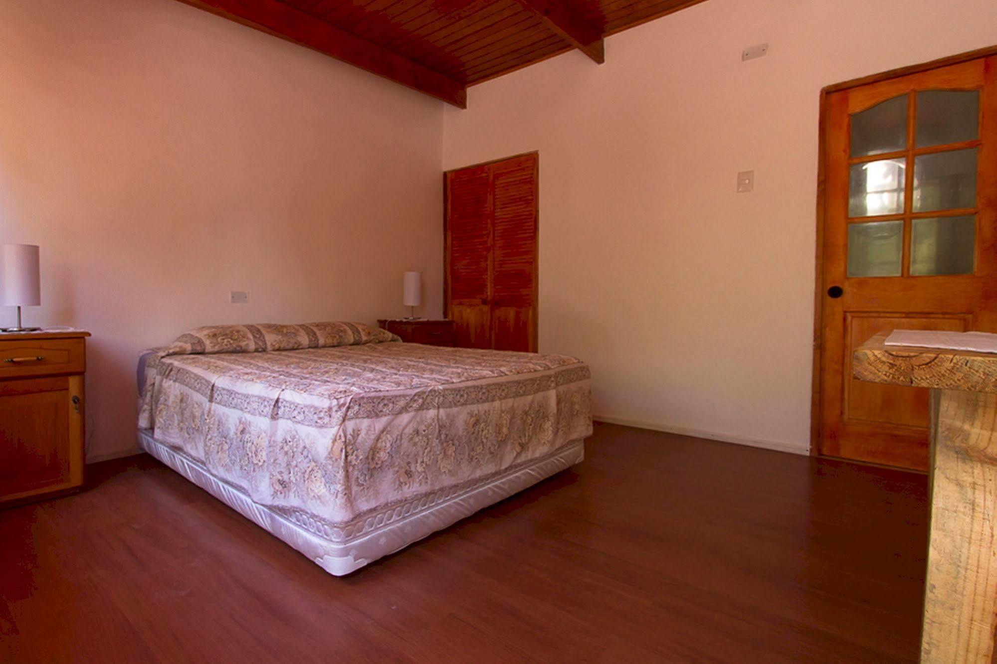Quinta Adela Bed & Breakfast ซานเปโดร เด อาตากามา ภายนอก รูปภาพ
