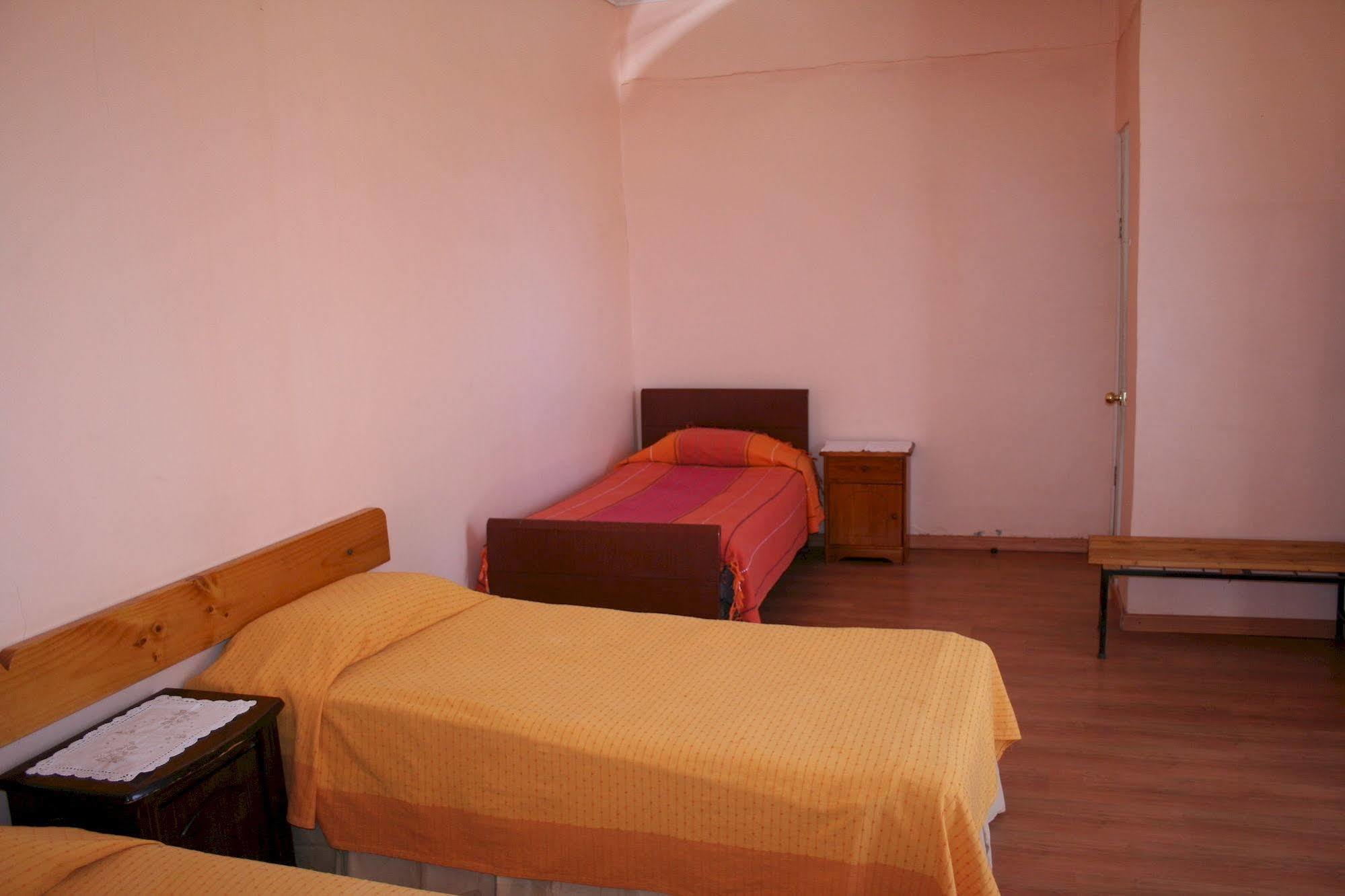 Quinta Adela Bed & Breakfast ซานเปโดร เด อาตากามา ภายนอก รูปภาพ